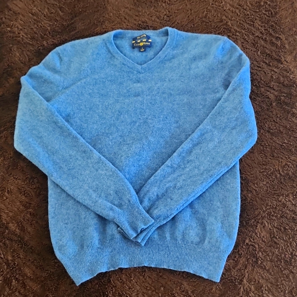 Cashmere sweater